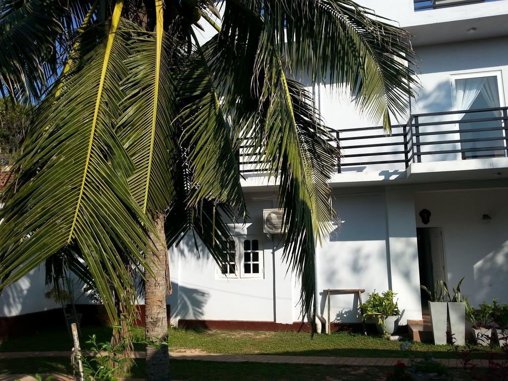 Mama Beach Villa Негомбо Экстерьер фото